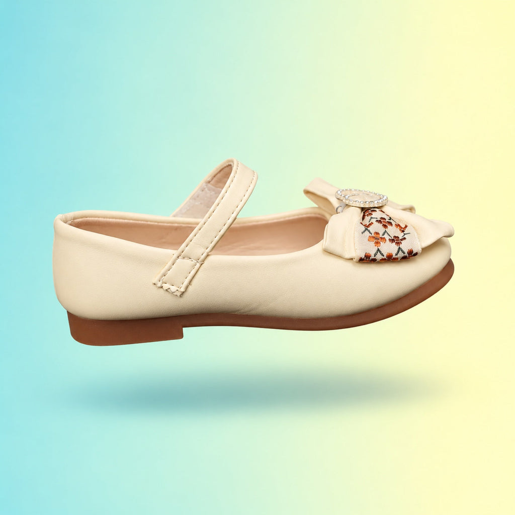 Macaw 5503 Party Shoes | Cream