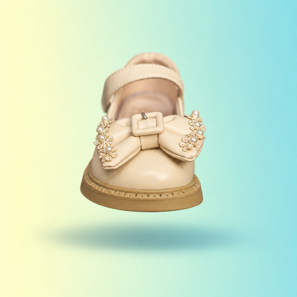 Macaw 7213 Party Shoes | Cream