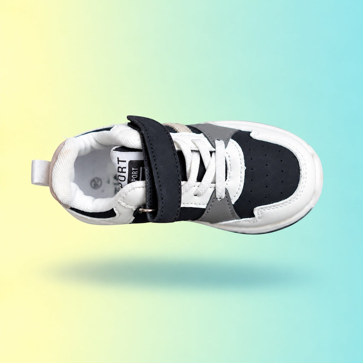 Raver 1002 Sneakers | White & Black